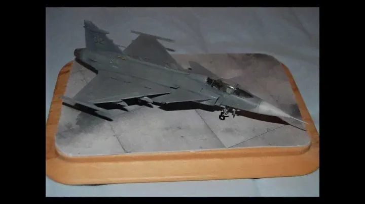 Building: Italeri JAS 39 A Gripen 1:72